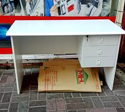 Brand  New 120 × 60 Cm Office Table