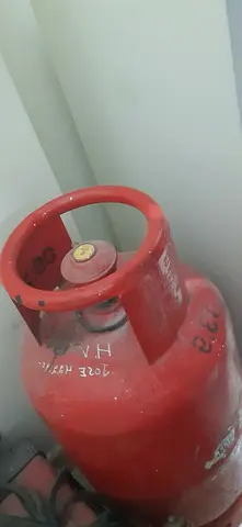 Gas Cylinder with Regulator