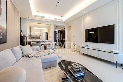 High Floor | Upgraded Unit | Ready to Move in