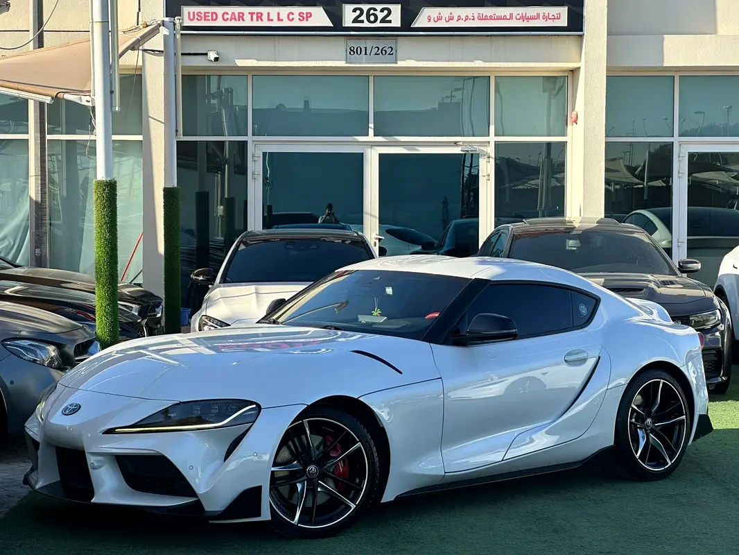 Toyota Supra 2021 — photo 1 of 10