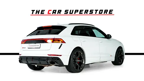 صورة 8 لـ 2025 AUDI RS Q8