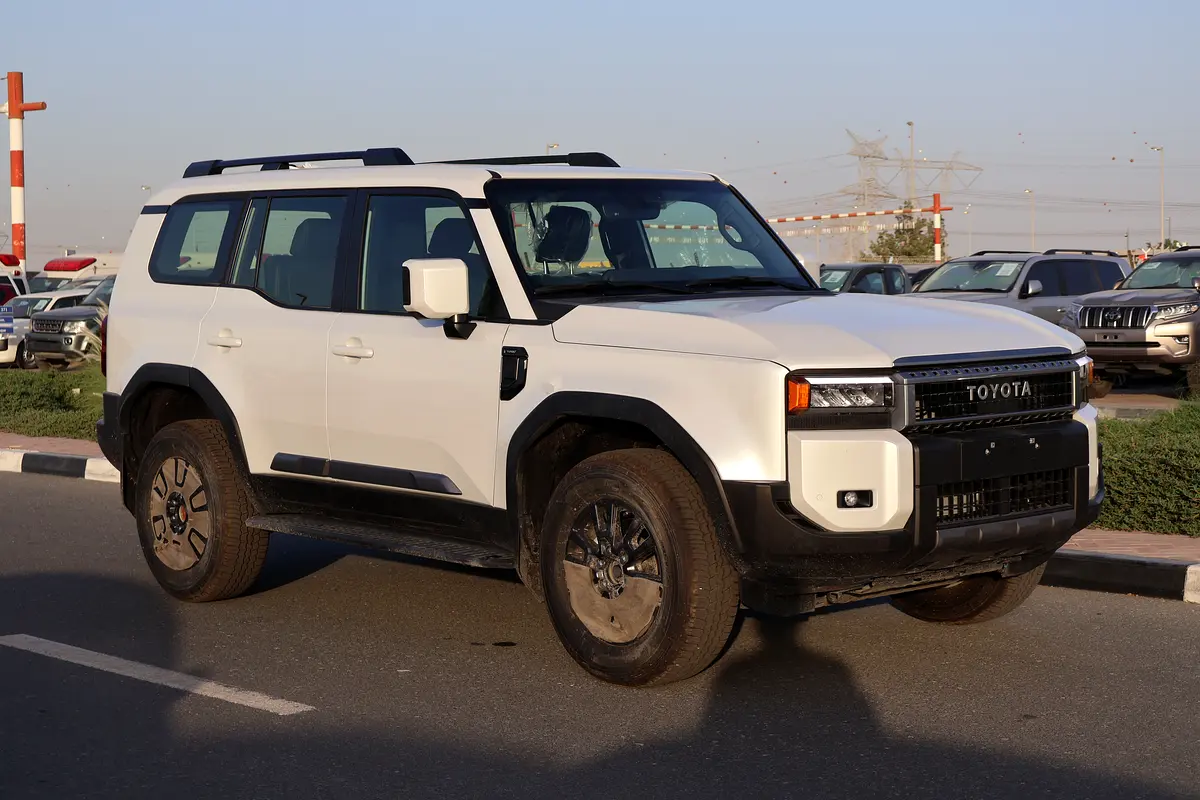 Toyota Prado 2026 — photo 1 of 20