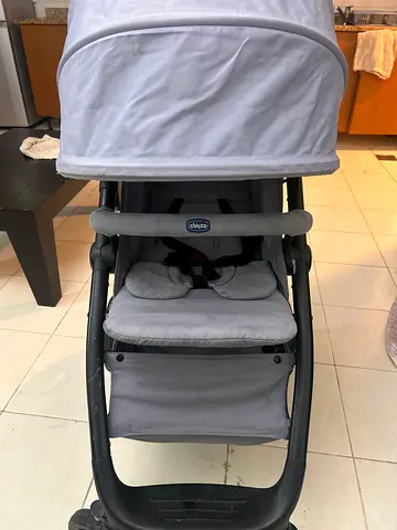 Chicco lightweight grey baby stroller - good condition