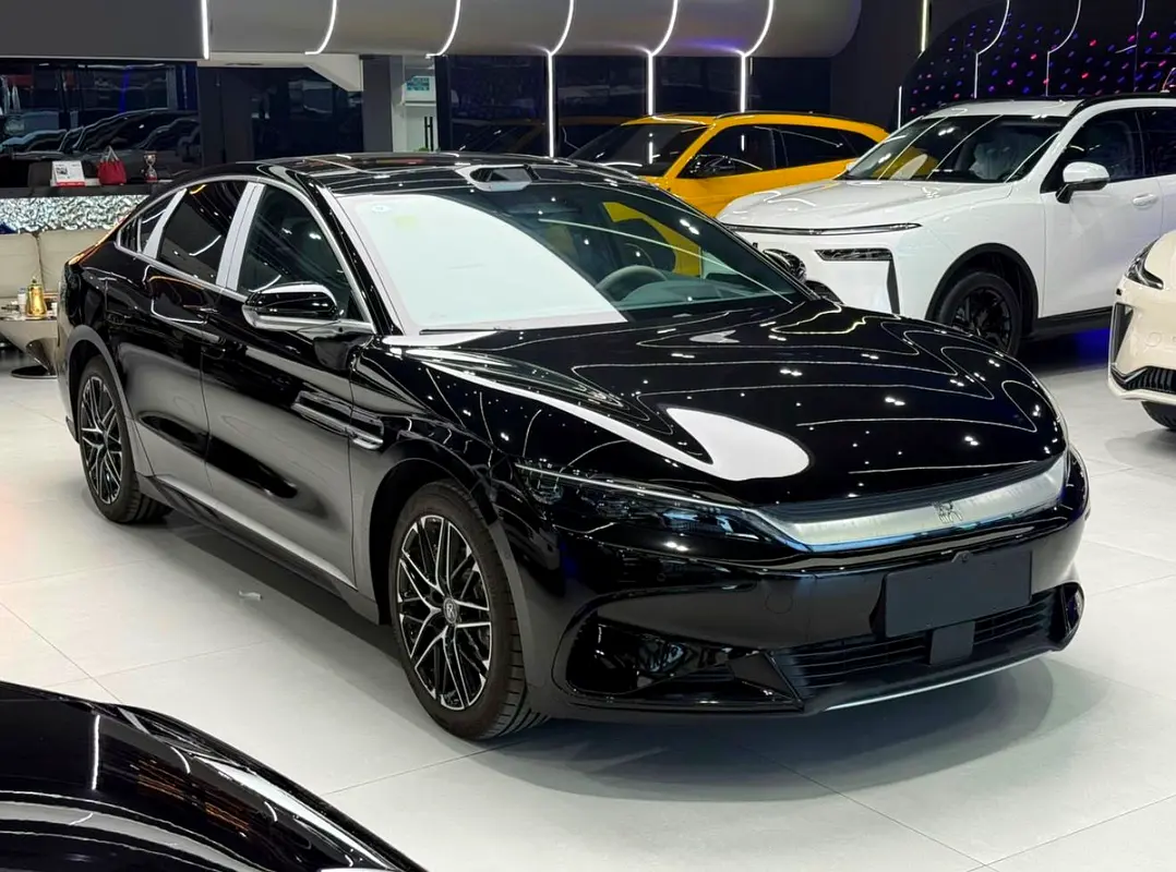 BYD HAN 2026 — photo 1 of 11