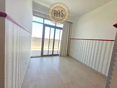 Like Brand New// Luxurious// 3bhk Flat//With KitchenAppliances// Hot Location