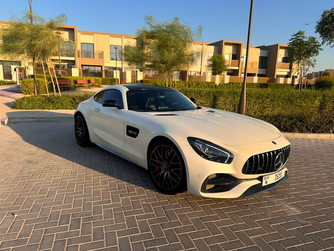 Mercedes-Benz AMG 2018 — photo 1 of 12