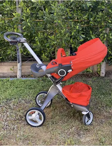 Stokke stroller with car seat and bag