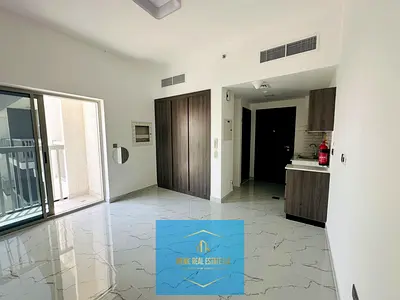 NEW CONDITION STUDIO AVAILABLE FOR RENT IN NEW BUILDING