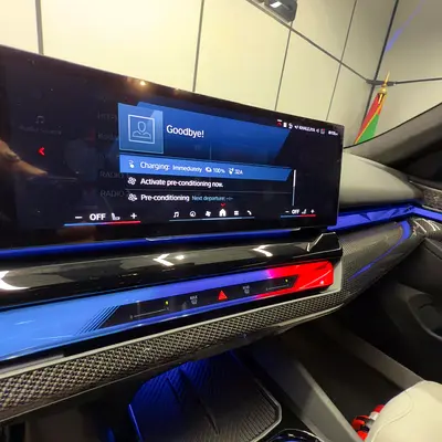 صورة مصغرة 12 لـ 2026 BMW M5