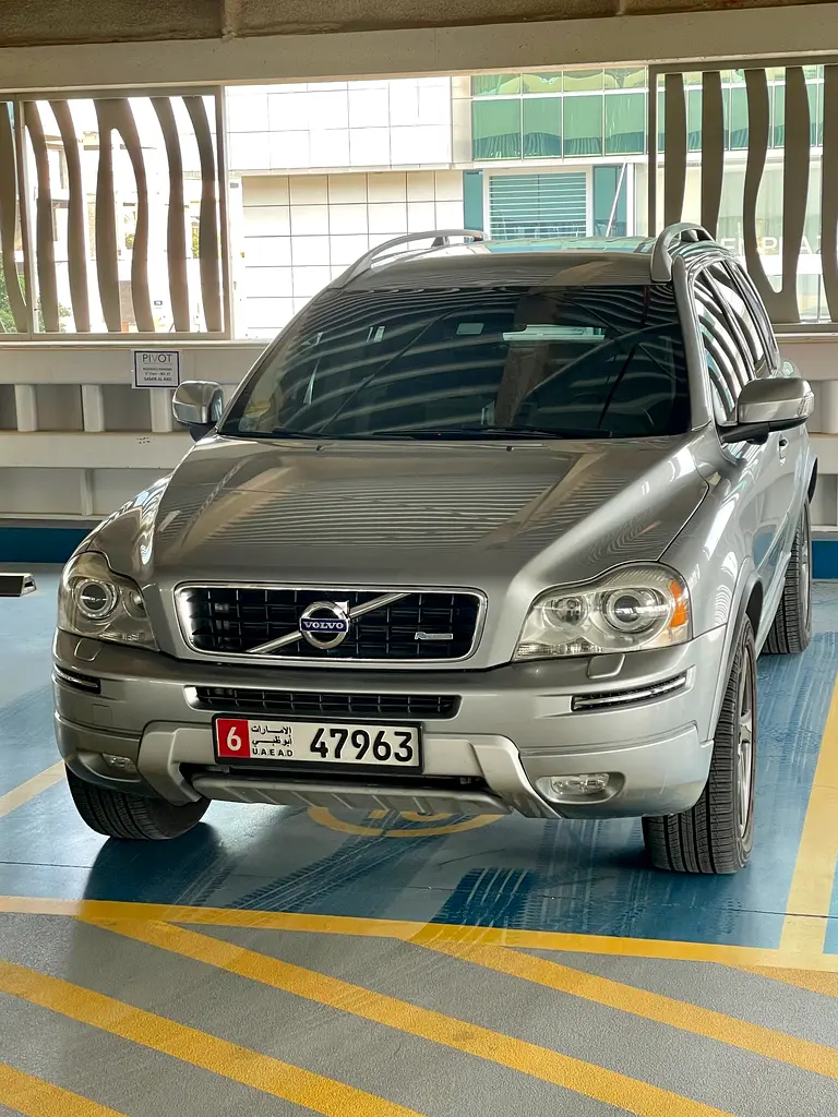 Volvo XC90 2013 — photo 1 of 20