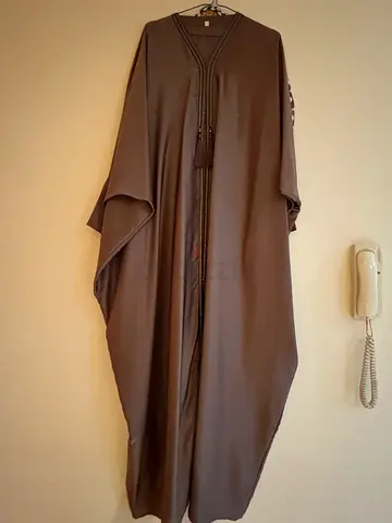 Fancy abaya with Zipper Detail