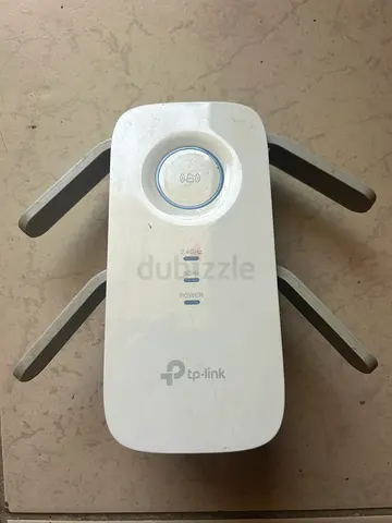 TP-Link WiFi Range Extender (dual-antenna) - used