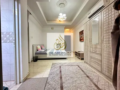 استديو مفروش بالكامل وجاهز للسكن   مطبخ منفصل تماماً ومريح  بلكونة ممتعة ومتنفس ممتاز  شامل كهرباء ومياه وإنترنت وصرف صحي    2800