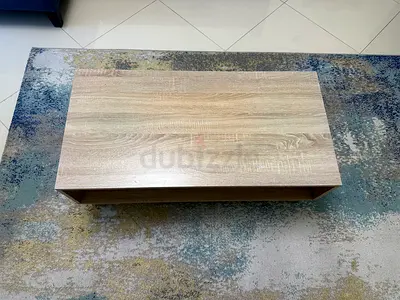 Simple Oak Finish Coffee Table with Lower Shelf