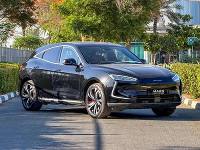 Seres 5 Standard 2025 GCC Specs RWD | 80 kWh |  435 Hp | Range (500 Km) | Dealer Warranty