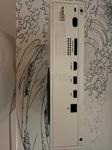 White media streaming box / HDMI hub - used, working
