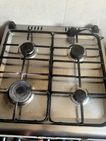 Used DeLonghi 4-Burner Gas Stove with Oven - Good Working Condition