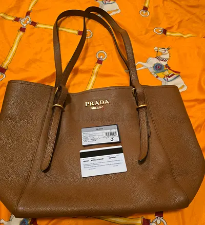 Preloved Prada Tite bag