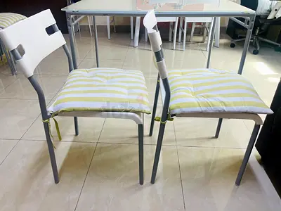 URGENT sale IKEA dining table