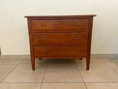 Solid Wood 3-Drawer Chest / Dresser - Classic Design