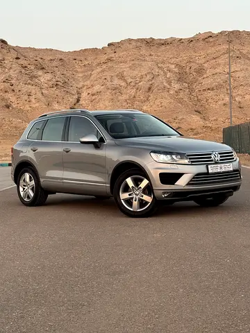 2015 Volkswagen Touareg Highline | Single Owner | Fully Serviced | GCC Spec