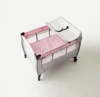 Baby travel cot