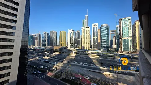 Furnished , Vacant , Skyline View