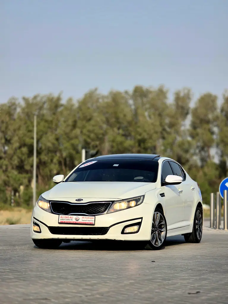 Kia Optima 2016 — photo 1 of 20