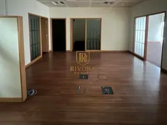 OFFICE I SPACIOUS I CHILLER FREE