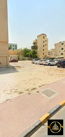 أرض سكني تجاري للبيع في النخيل 2 | مساحة 3228 قدم | قرب المنطقة الحرة وسوق السمك