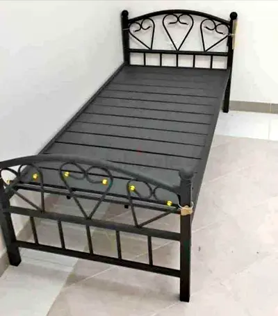 Single metal bed frame - black, good condition