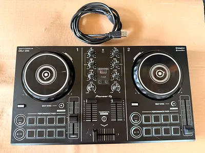 Pioneer DDJ-200/WeDJ