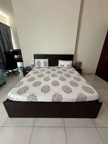 King size 6*6 bed frame with mattress and side table - good condition