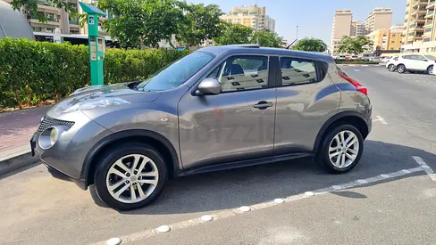 2014 JUKE ((( SUPER CLEAN ))) SUNROOF LEATHER FULL NISSAN SERVICE FULL OPTIONS GULF GCC SPEC