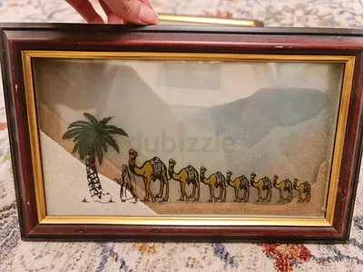 Picture frames Dubai theme