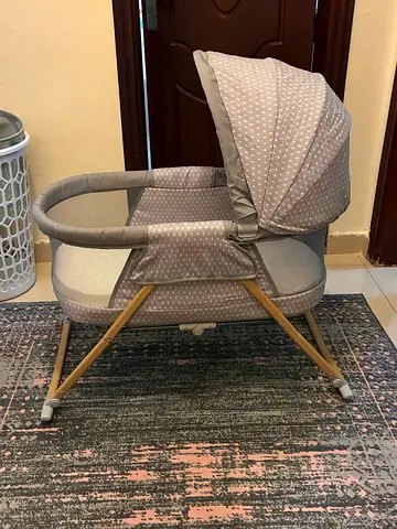 Baby crib