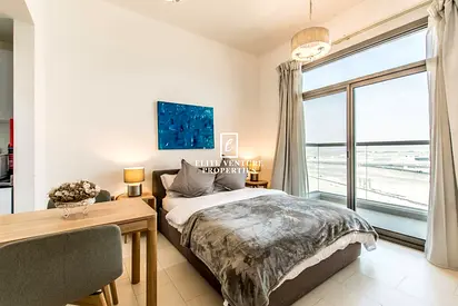 FULLY FURNISHED | SPACIOUS | MODERN LAYOUT