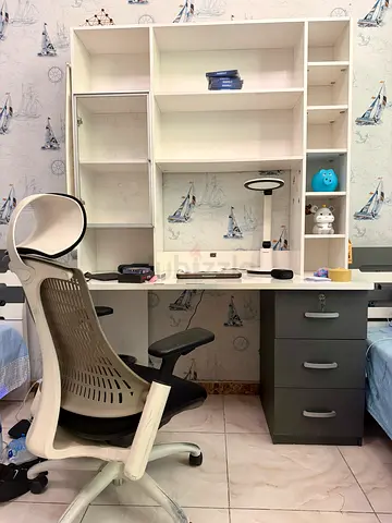 White and Grey Study Desk with Overhead Shelves and Ergonomic Chair