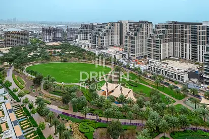 Highest Floor | Skyline and Burj Al Arab View