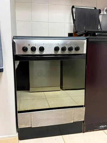 Indesit  Electric stove