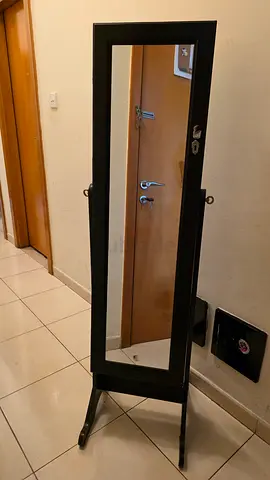 Jewellery cabinet
