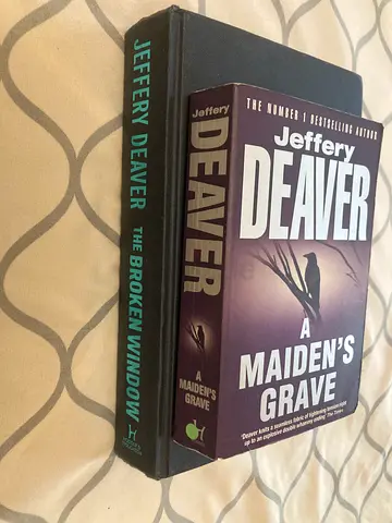Set of 2 Jeffery Deaver thriller novels - A Maidens Grave  The Broken Window