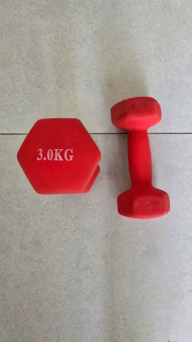 Set of 2 Neoprene Coated Dumbbells - 3.0 kg (Red)