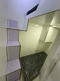 BRAND NEW PARTITION AVAILABLE NEAR METRO