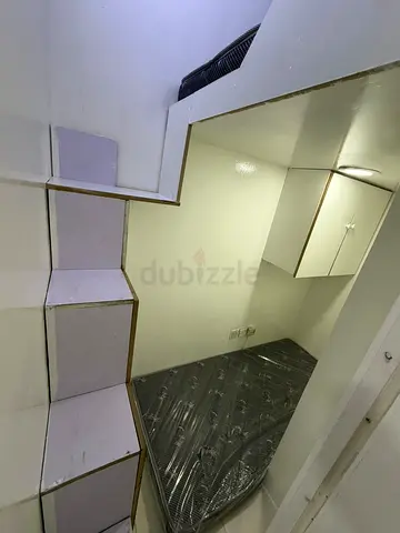 BRAND NEW PARTITION AVAILABLE NEAR METRO