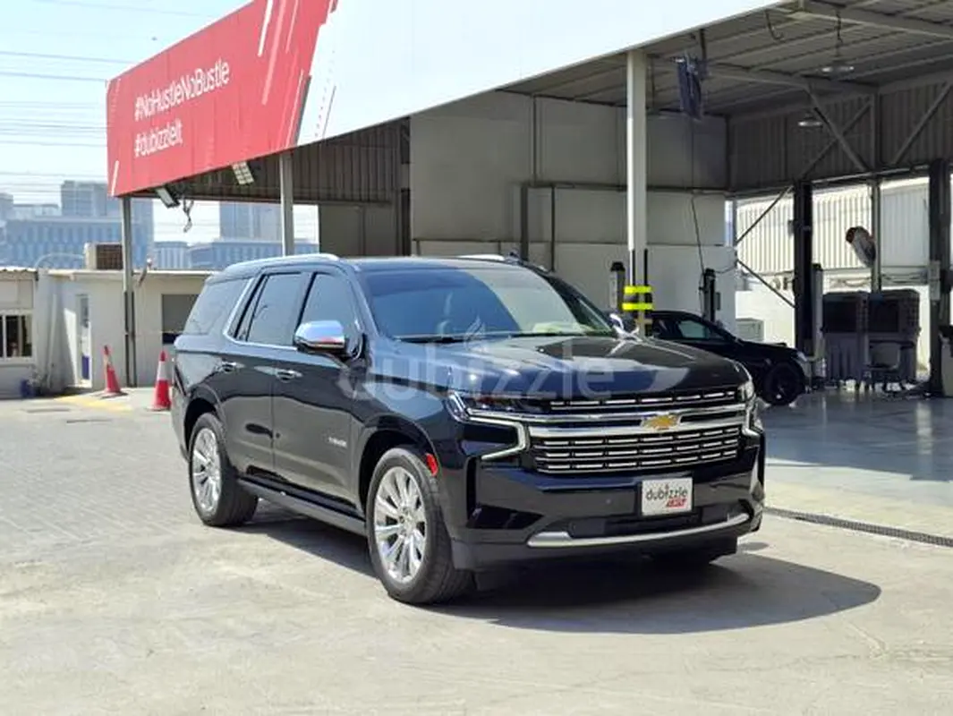 Chevrolet Tahoe 2023 — photo 1 of 16