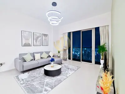 Fully Furnished 2BR High Floor Downtown View
