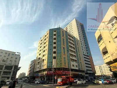 للايجار شقة غرفتين و صالة فى منطقة الرميلة موقع مميز جدا بناية عائلات فقط