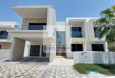 Upcoming | Double Row Type 4Y | Ready to Move In