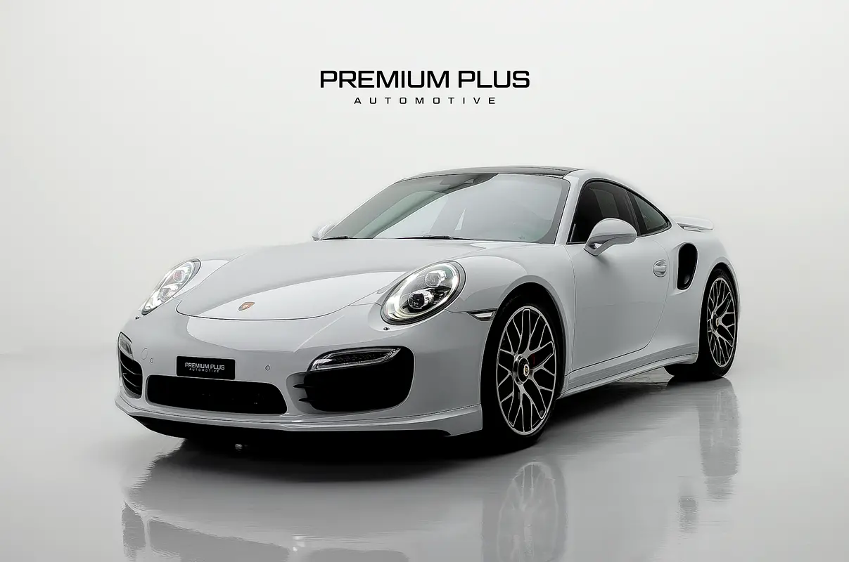 Porsche 911 2015 — photo 1 of 19